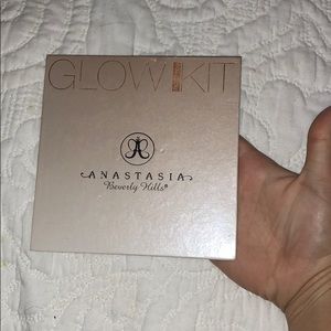 Glow kit